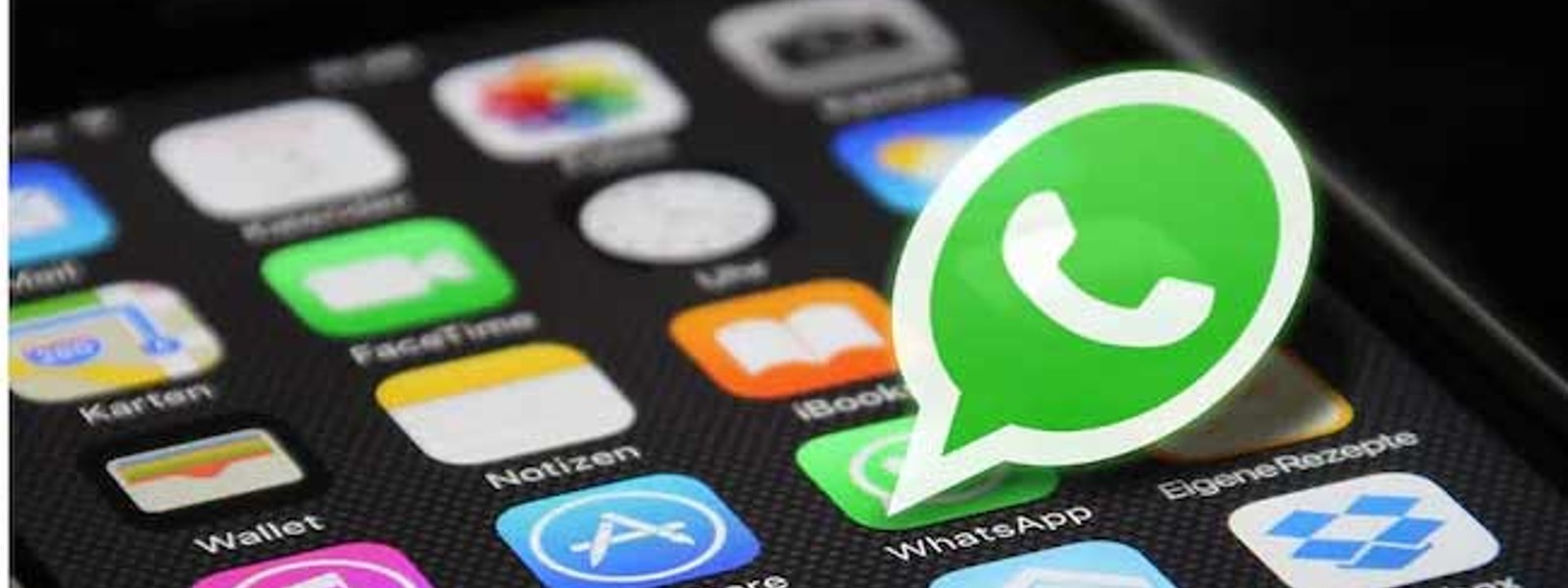 වට්ස්ඇප් (WhatsApp) බිඳ වැටෙයි..